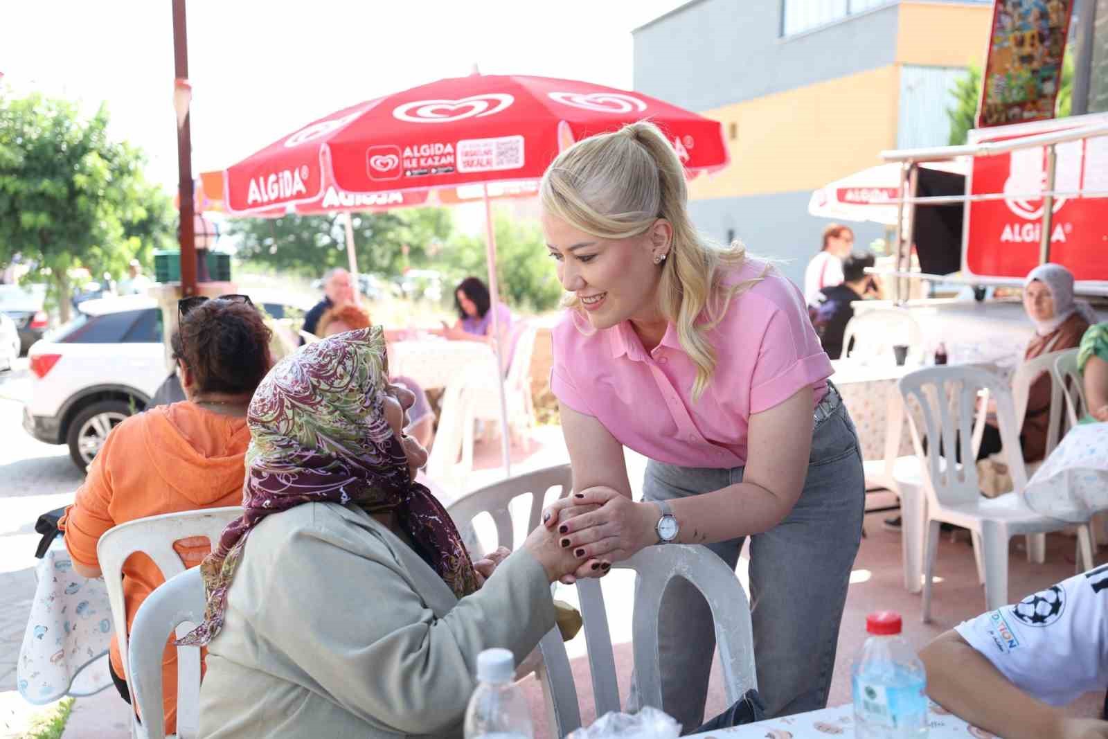 Başkan Doğan ailelerin heyecanlı bekleyişine ortak oldu
