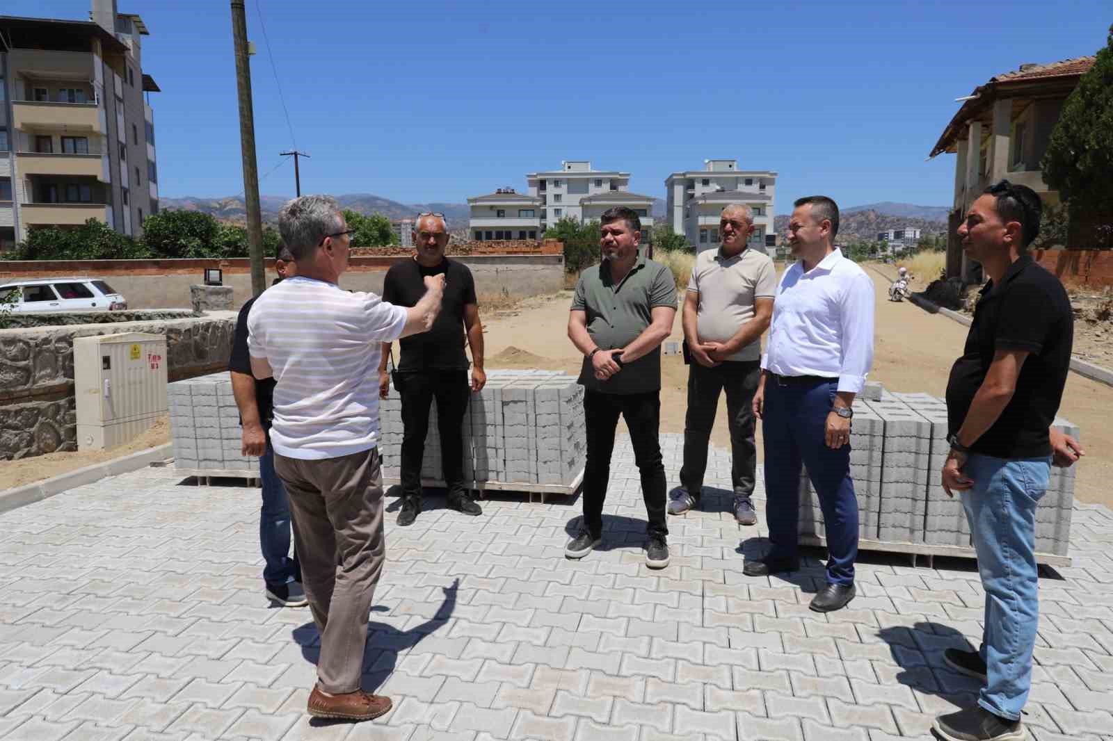 Başkan Tetik, ekiplerin &ccedil;alışmasını yerinde inceledi

