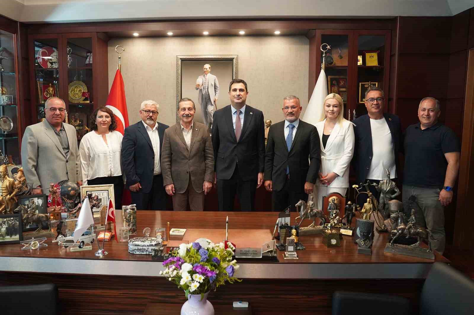 &Ouml;rnek projeleri yerinde incelediler
