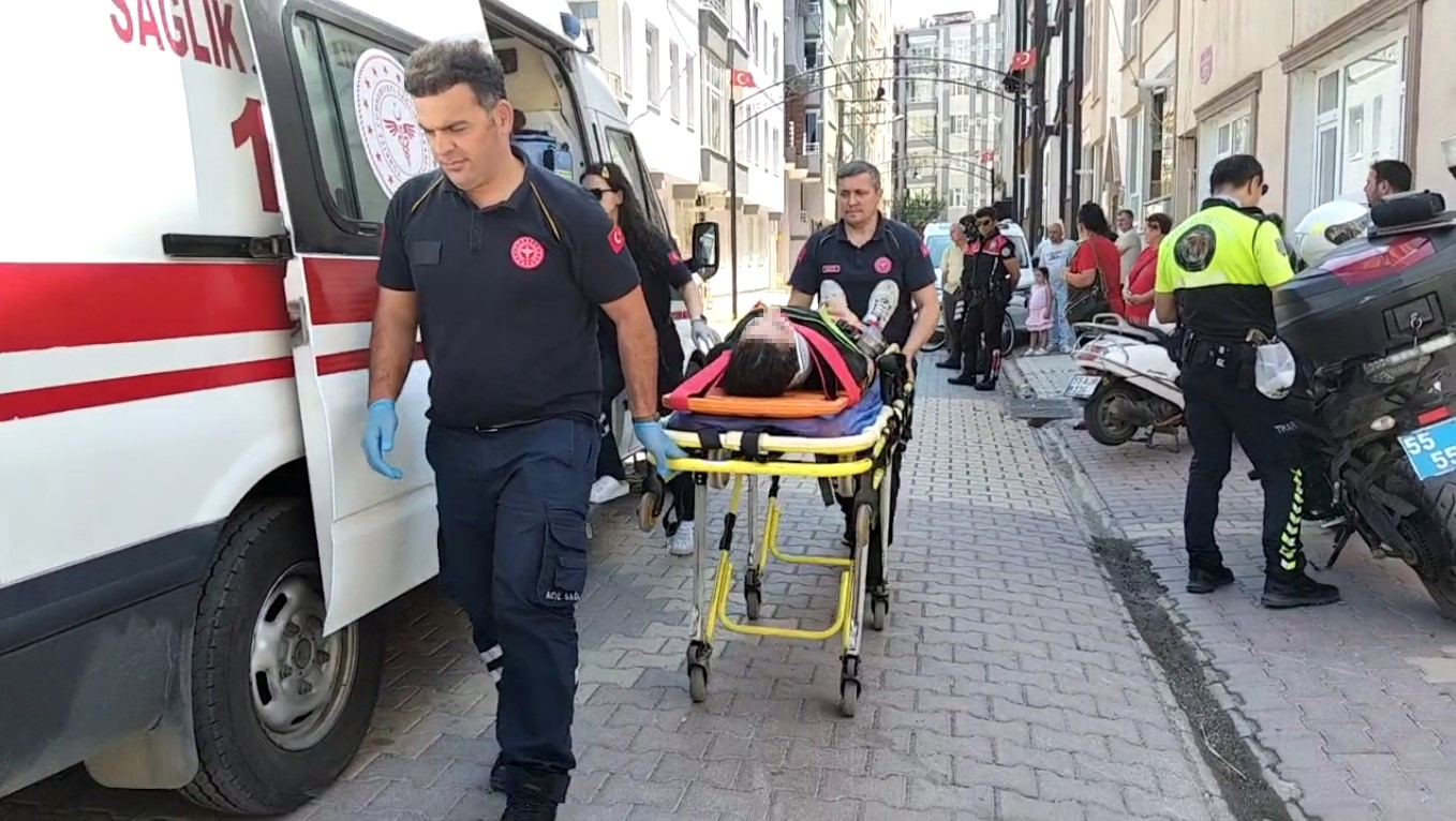 Bafra&rsquo;da motosiklet kazası: 2 yaralı
