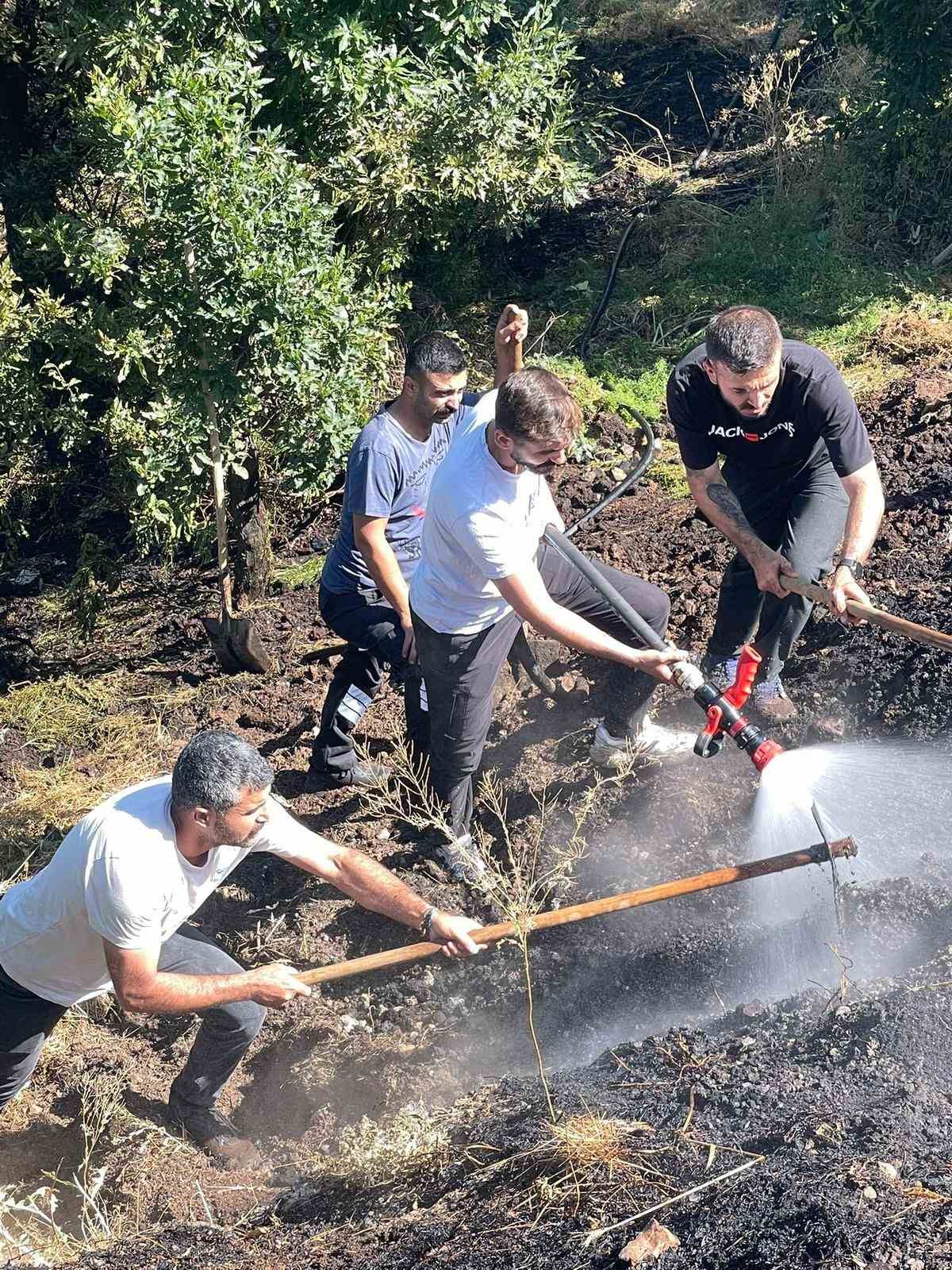 Tunceli&rsquo;de yangın k&ouml;ye sı&ccedil;ramadan engellendi
