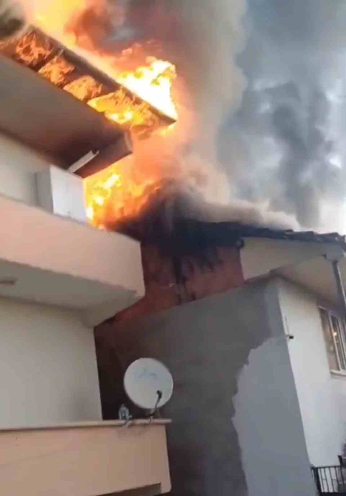 Erbaa’da korkutan yangın