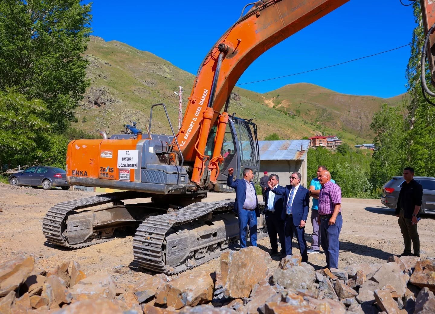 Yoncalı köyünde köy konağının yapımına başlandı
