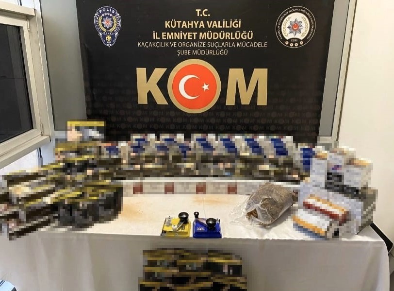 Kütahya’da kaçak sigara operasyonu