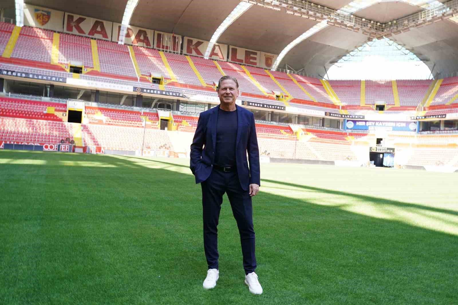 Kayserispor’da Gisdol’un yardımcıları belli oldu