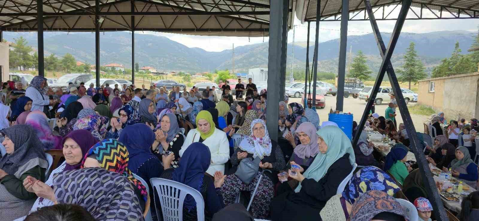 Tavaslı Uzman &Ccedil;avuş, şehadetinin 20. yılında unutulmadı
