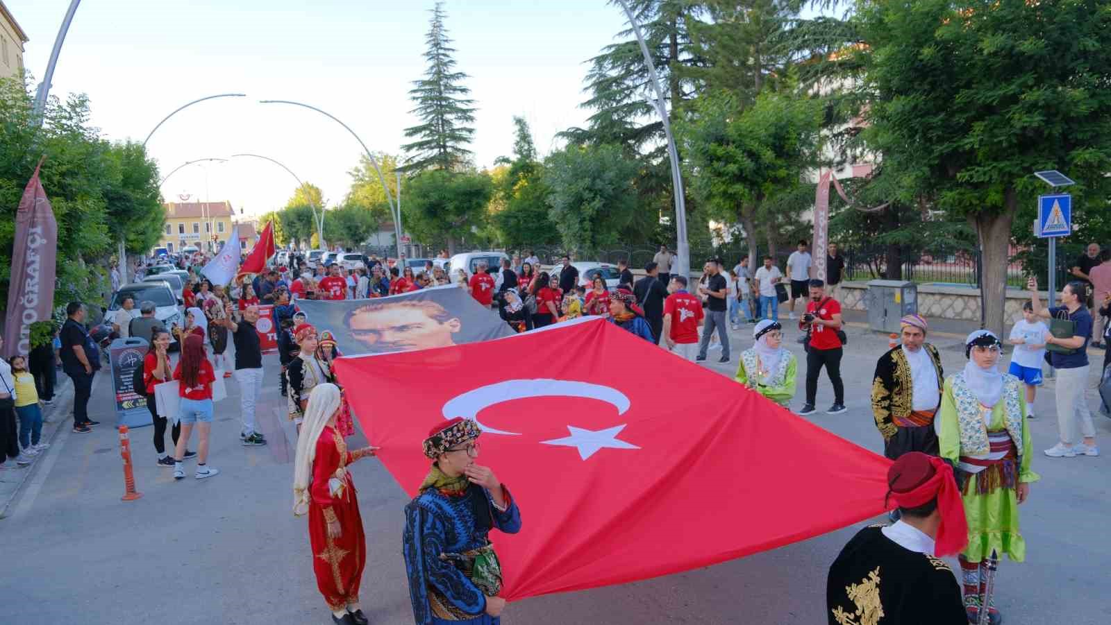Halk Oyunları Yıldızlar Türkiye Şampiyonası Karaman’da başladı
