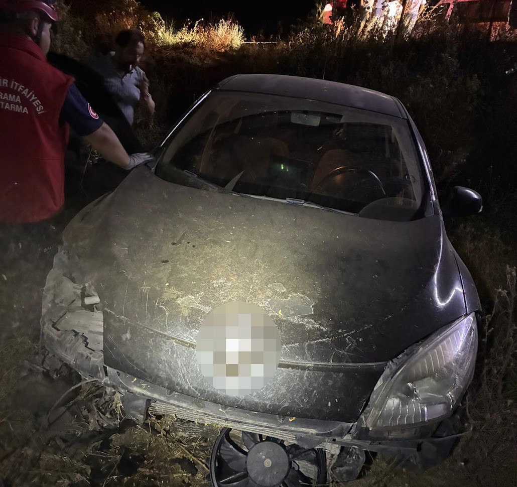 Susurluk'ta meydana gelen trafik kazasında 2 kişi yaralandı - İHA