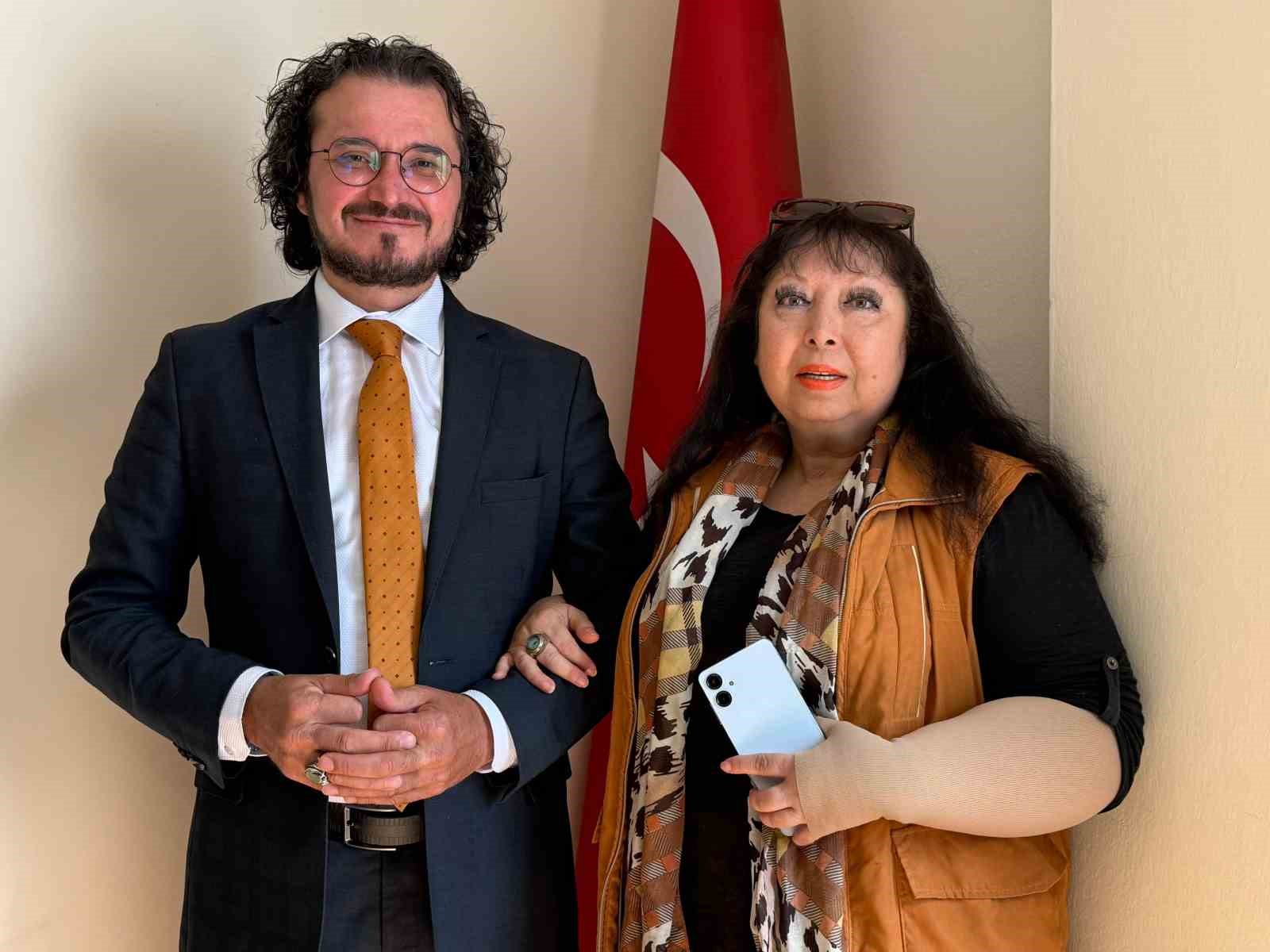 Serpil Alkan&rsquo;dan Edip Akbayram&rsquo;a y&ouml;nelik şok iddia: "Kuzenim Edip, 14 yaşındayken bana tecav&uuml;z etti"
