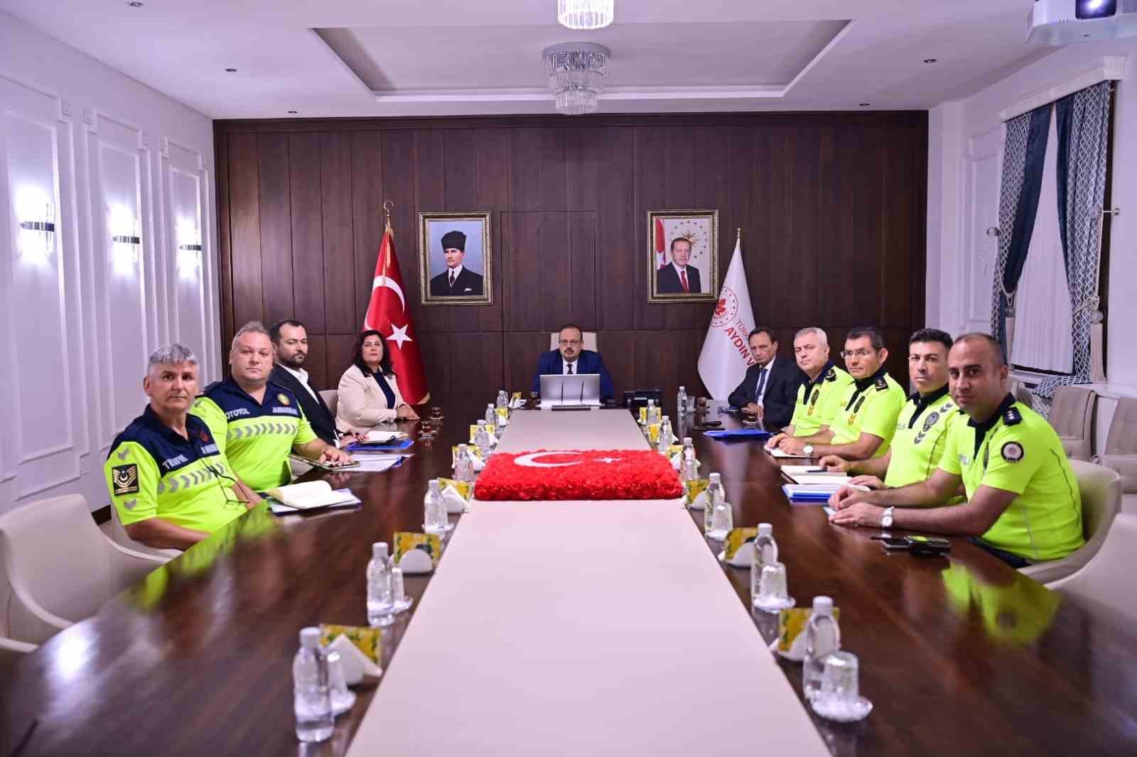 Aydın’da trafik güvenliği masaya yatırıldı