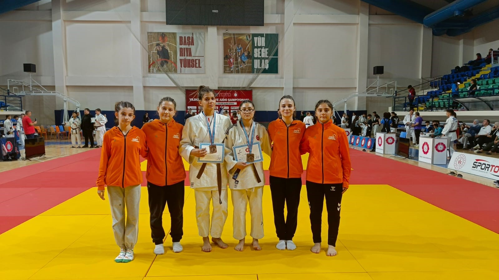 Salihlili judocular, Delibay ve Kılkış bronz madalya kazandı