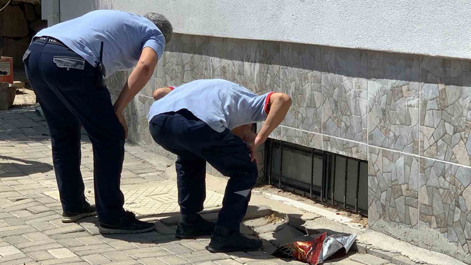 Karaman’da binadan yayılan kötü koku ekipleri harekete geçirdi