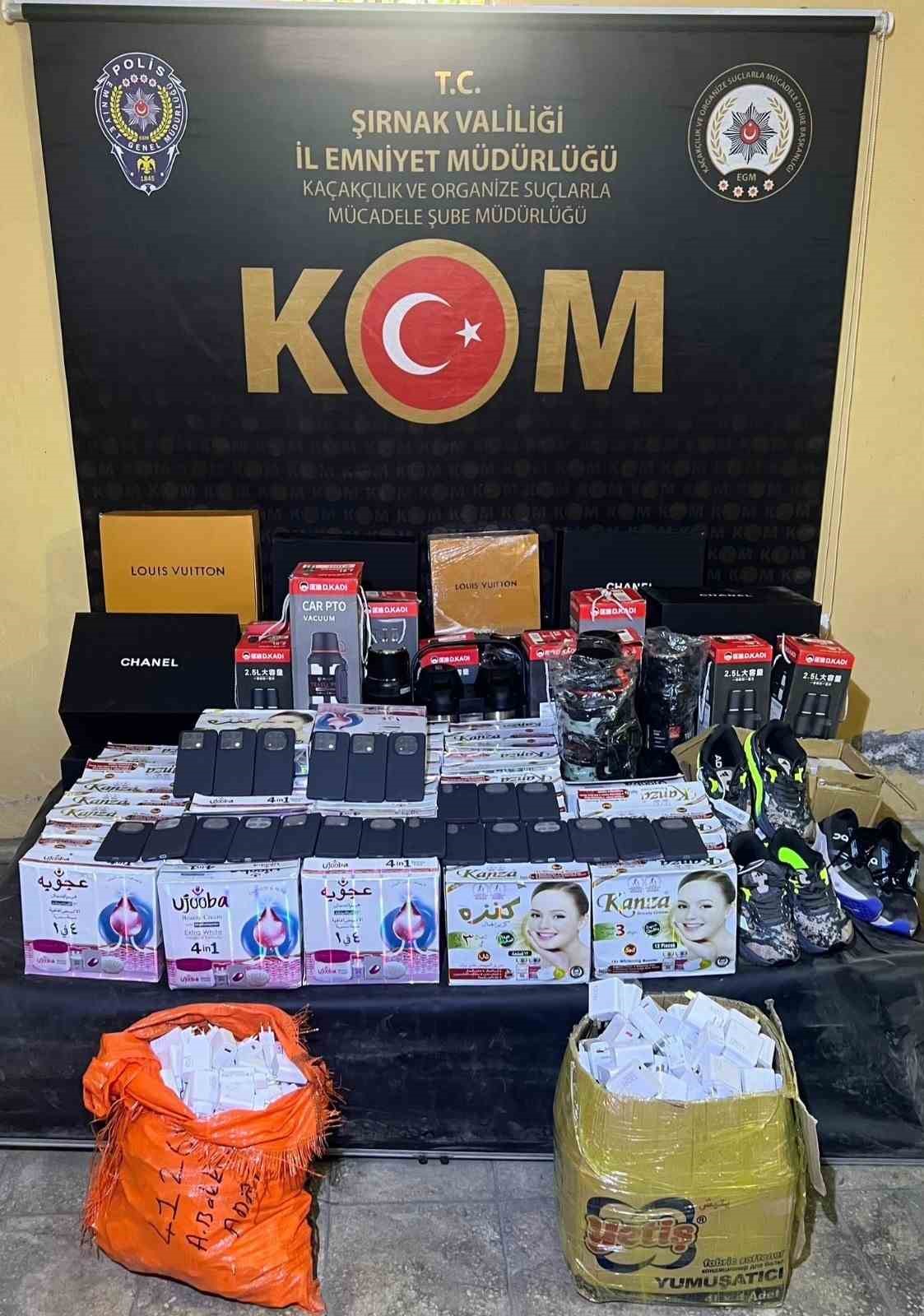 Şırnak&rsquo;ta ka&ccedil;ak&ccedil;ılık, asayiş, narkotik ve ter&ouml;r operasyonu
