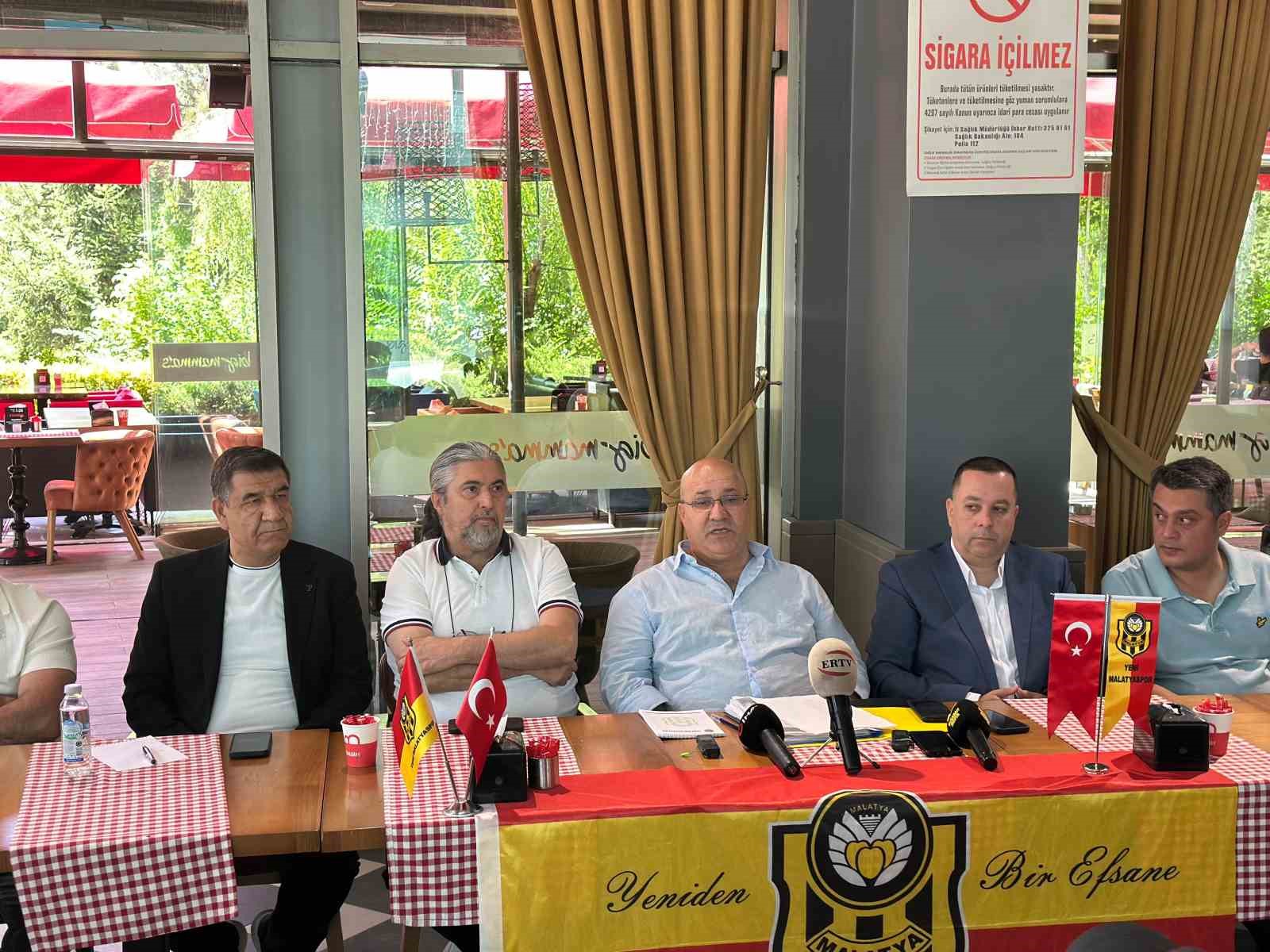Yeni Malatyaspor Başkanı Haşim Karadağ: "Şartlar ne olursa olsun biz buradayız"
