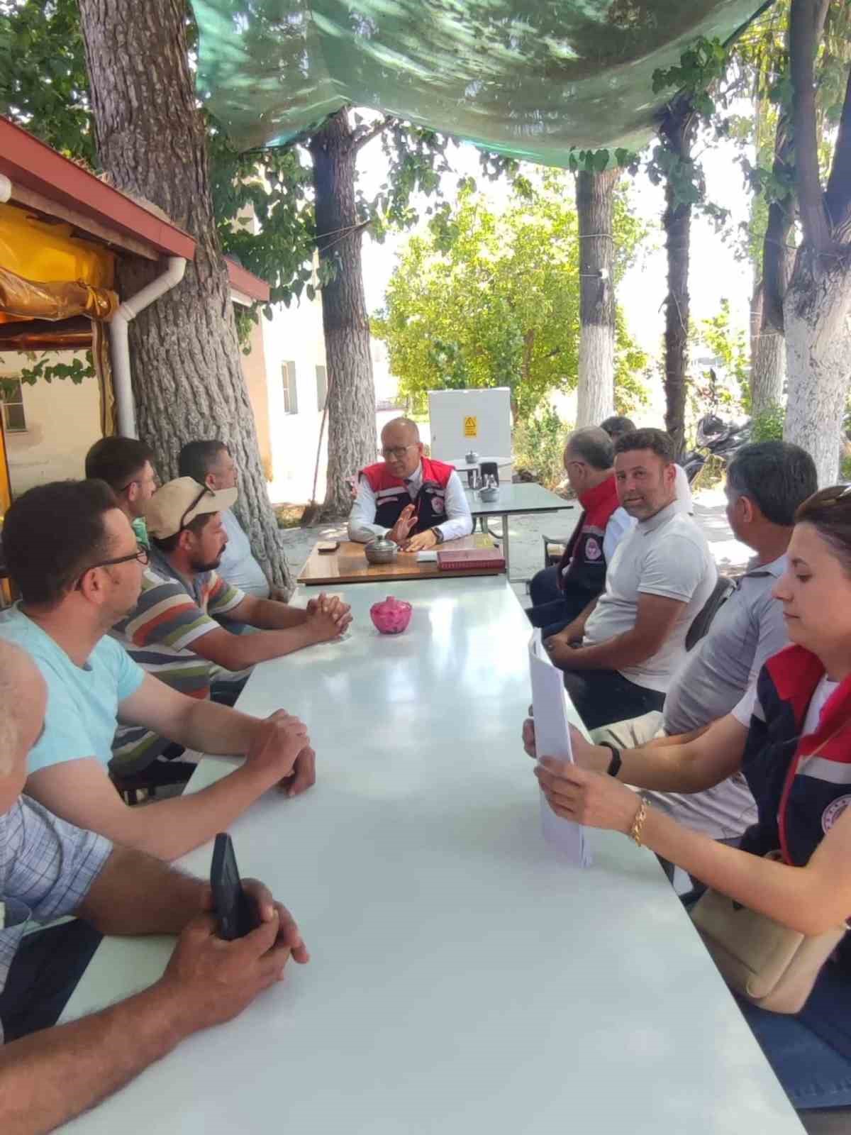 Aydın’da üreticilere güncel destekler ve çözüm önerileri anlatıldı
