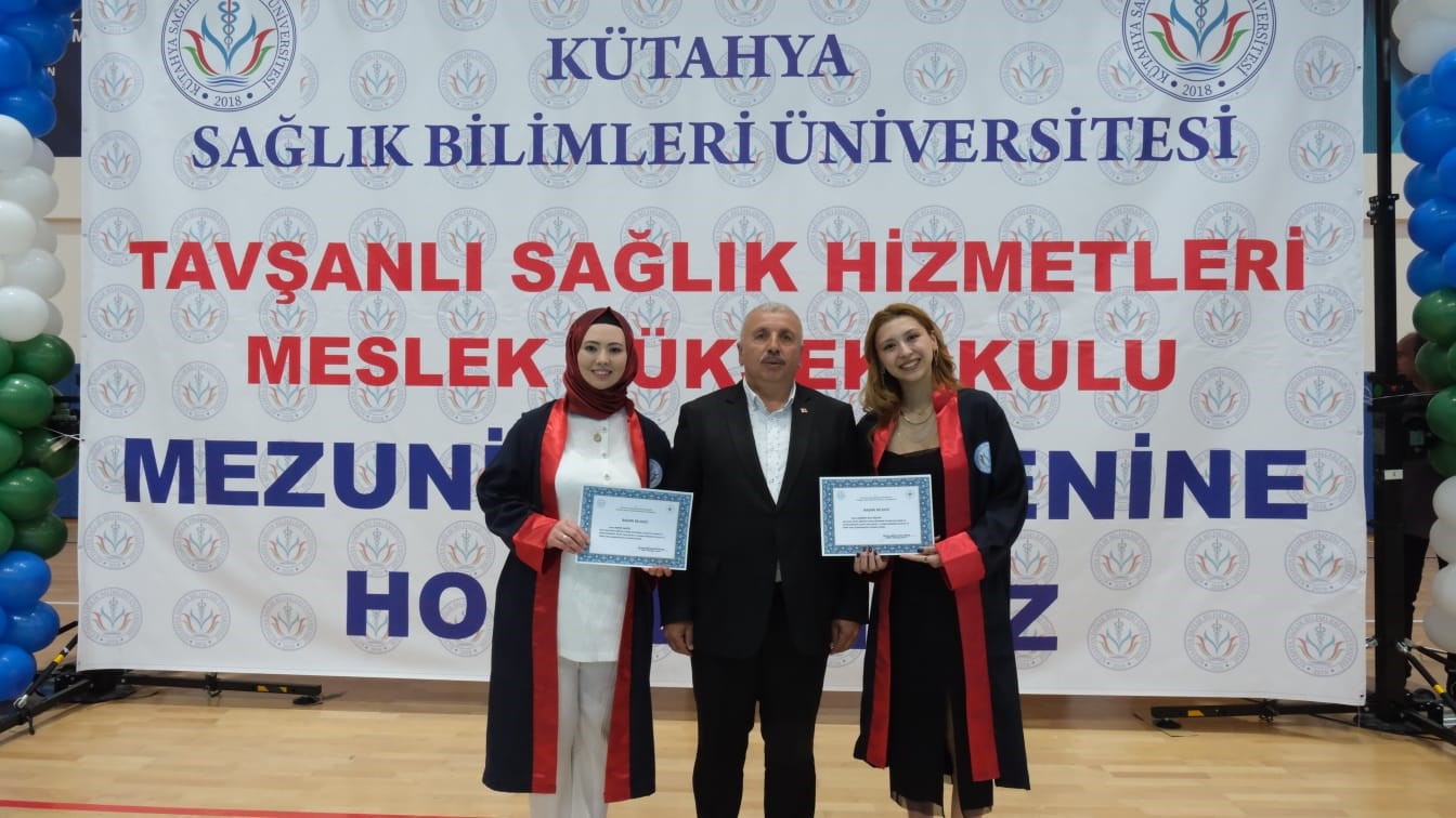 Tavşanlı&rsquo;da mezuniyet sevinci
