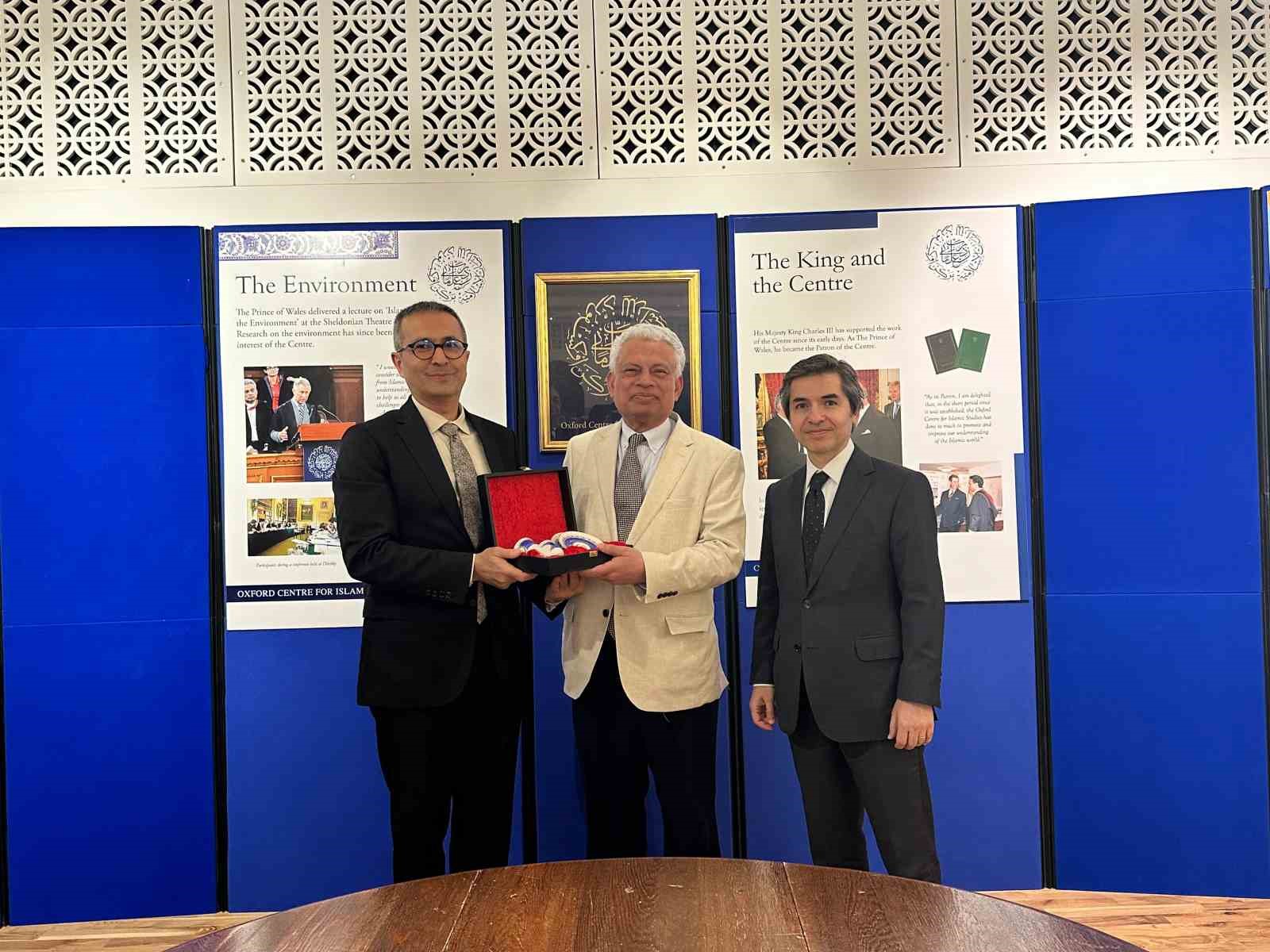 Prof. Dr. Aliy’den, Londra’da dil ve kültürel iş birlikleri görüşmeleri