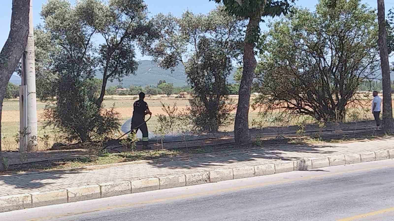 Menteşe’de yangın büyümeden söndürüldü