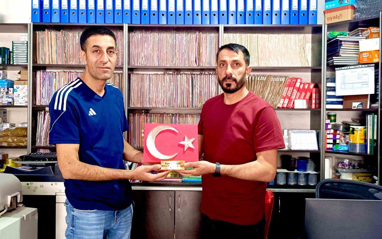 Patnos İlçe Gençlik ve Spor Müdürlüğü’nden Patnos Gazeteciler Cemiyeti’ne ziyaret