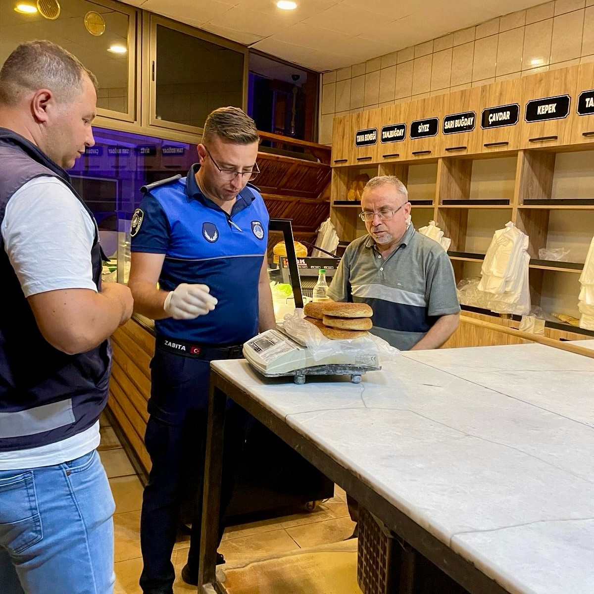 Çine’de ekmek fırınları denetlendi