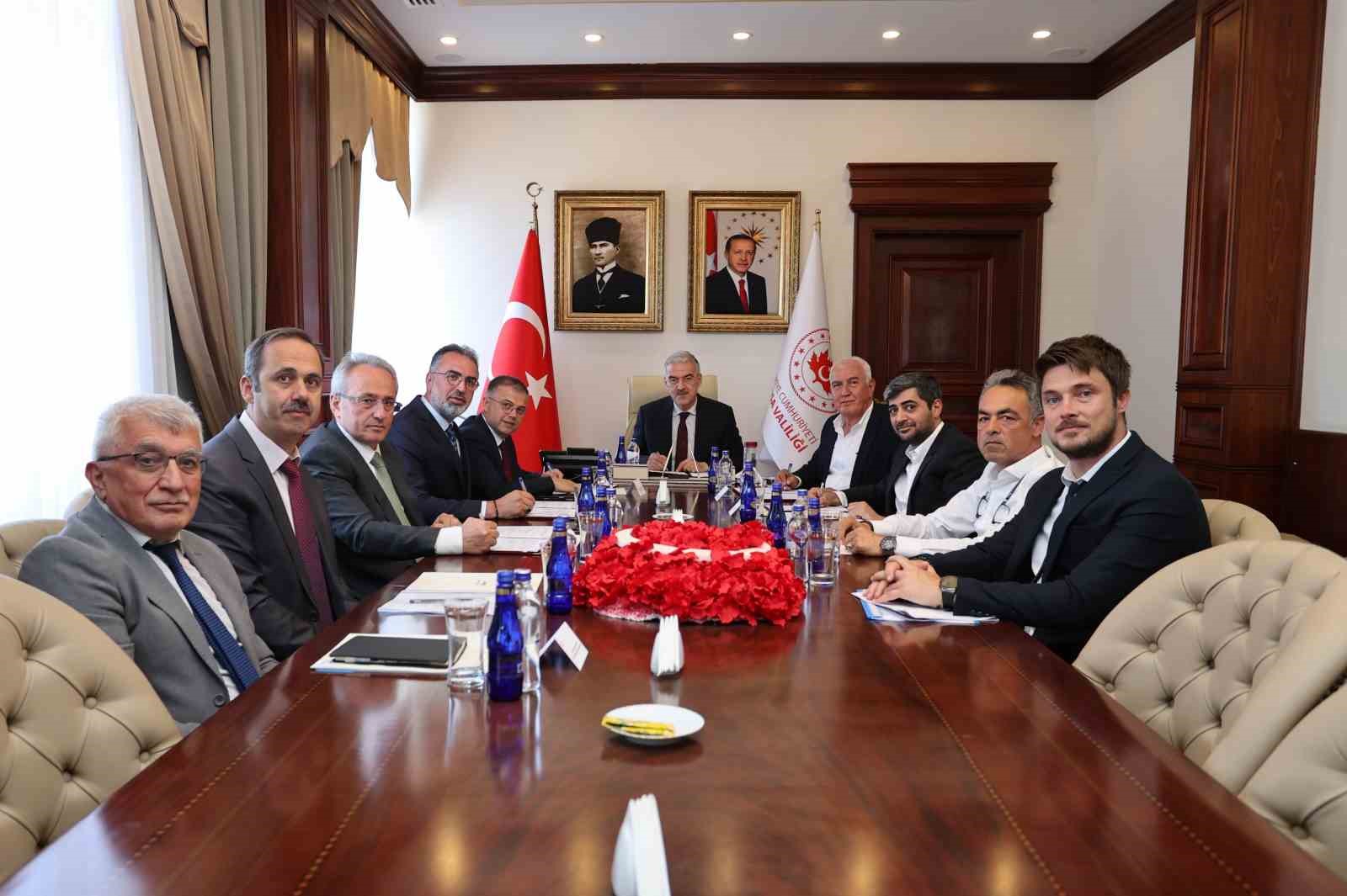 Eğitime hayırsever desteği
