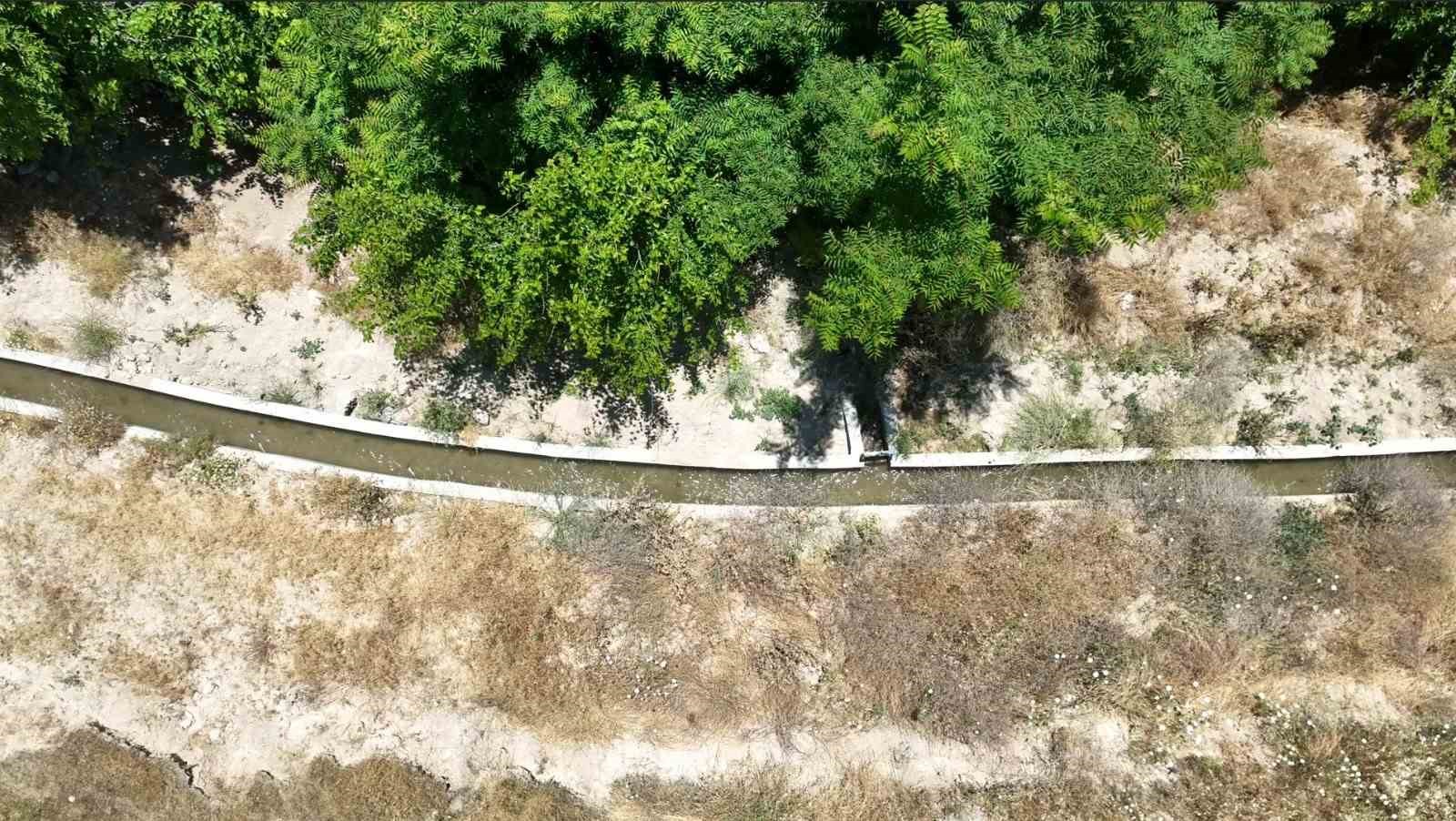 Ak&ccedil;adağ&rsquo;daki sulama yatırımı &ccedil;ift&ccedil;iye nefes oldu
