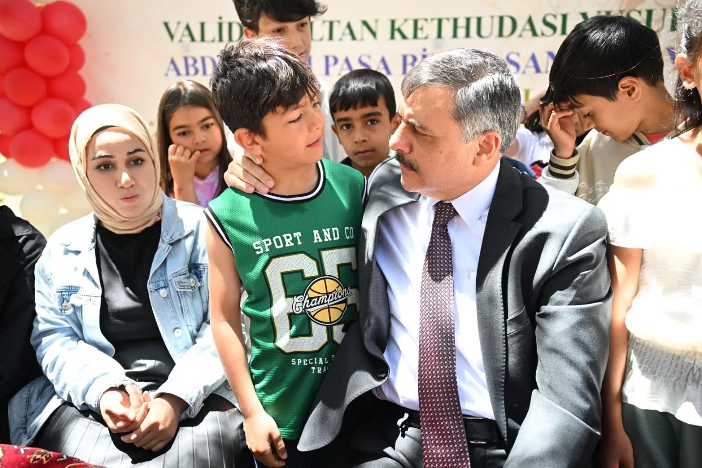Öğrenciler piknikte buluştu
