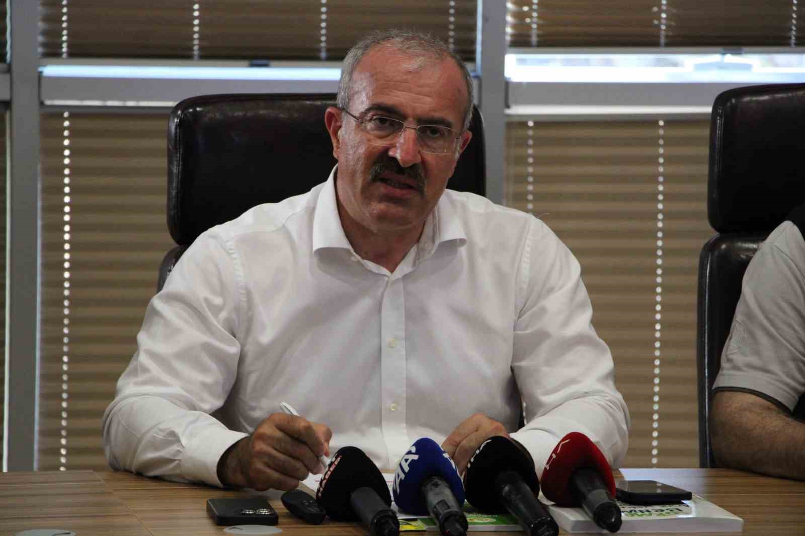 Çanakkale Valisi Ömer Toraman: "Toplamda 205 hektarlık bir alan bu yangından etkilenmiş gözüküyor"