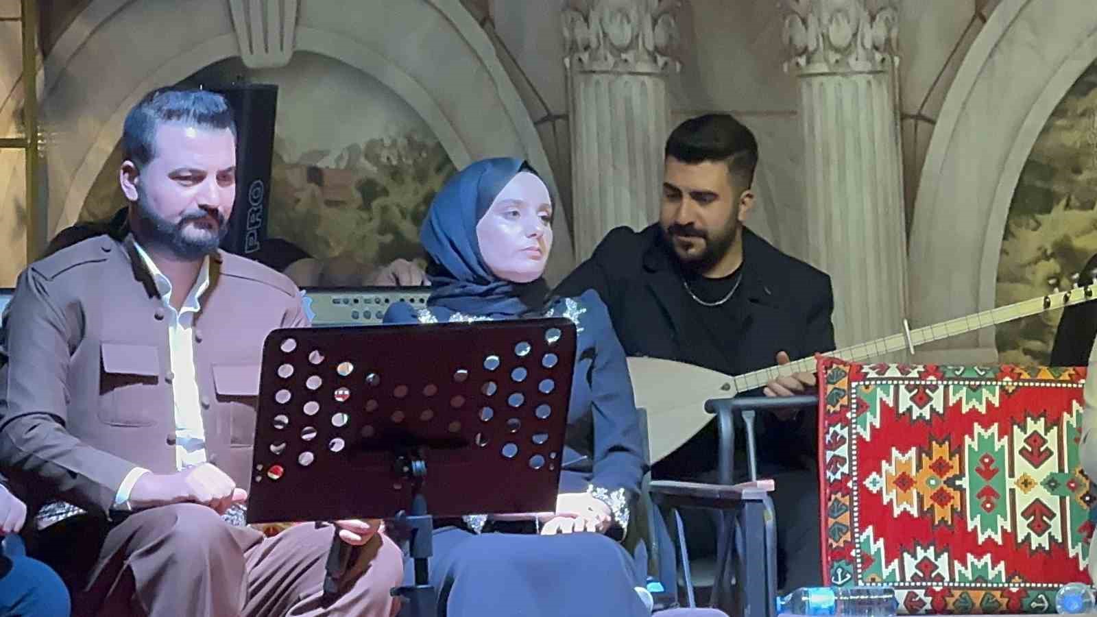 G&uuml;roymak&rsquo;ta "Dengbej Gecesi"ne yoğun ilgi
