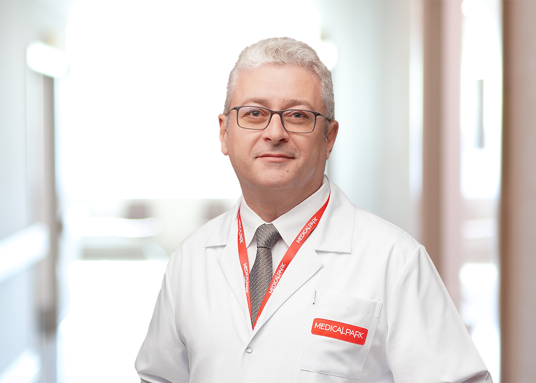 "Kalp ve böbrek hastaları sıcak çarpmasına karşı daha dikkatli olmalı"