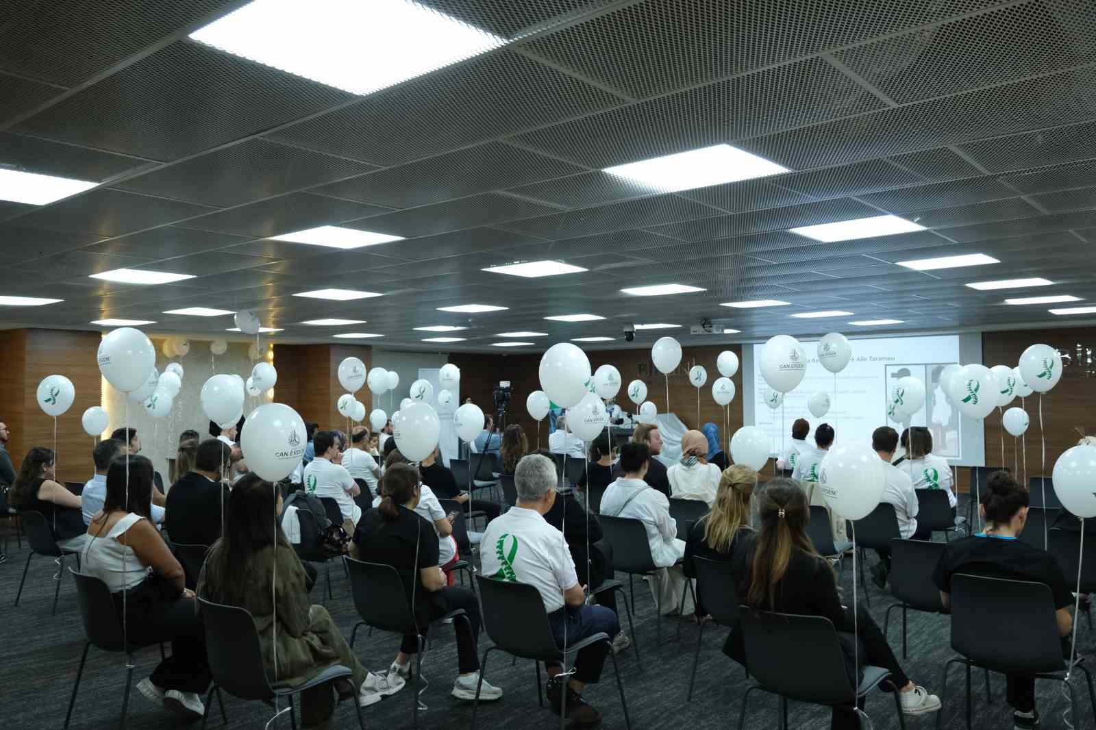 Toplumsal bilinç için skolyoz balonları havalandı
