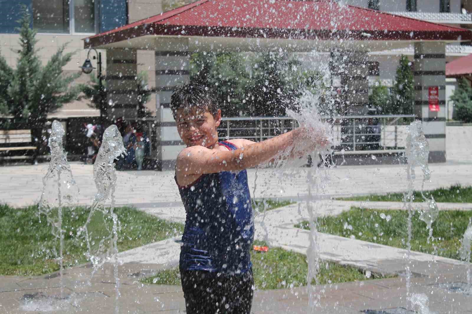 Bayburt’ta sıcaklıklar artmaya başlıyor