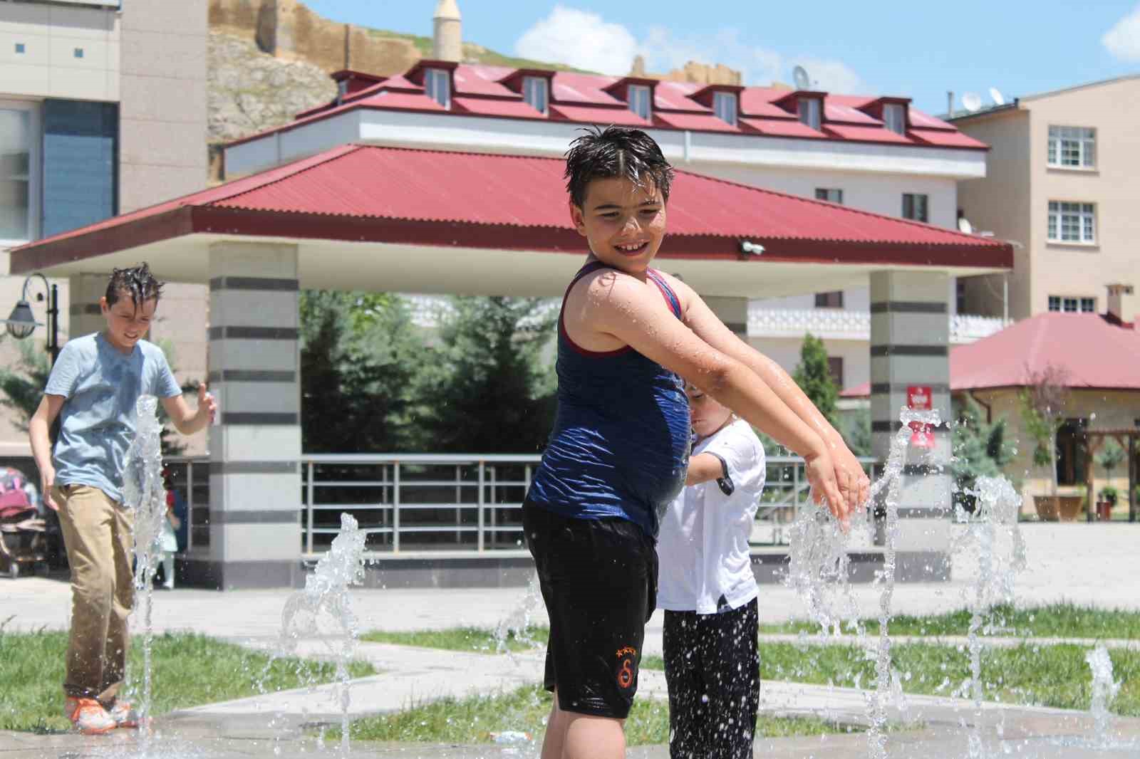 Bayburt’ta sıcaklıklar artmaya başlıyor