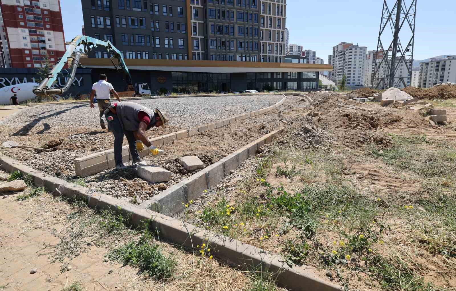 Tokat Belediyesi’nden Topçam Mahallesine yeni yaşam alanı