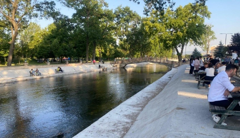 Adranos Çayı adeta yeniden canlandı
