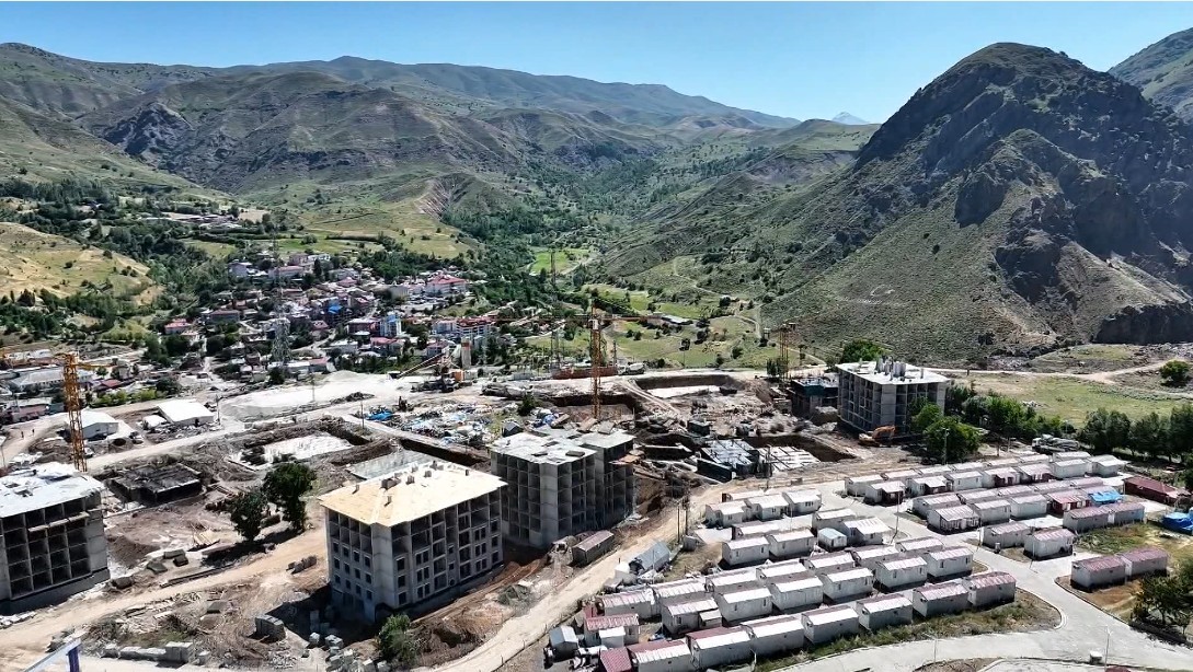 Tunceli’nin en riskli ilçesinde depreme dirençli 281 konutun yapımı sürüyor
