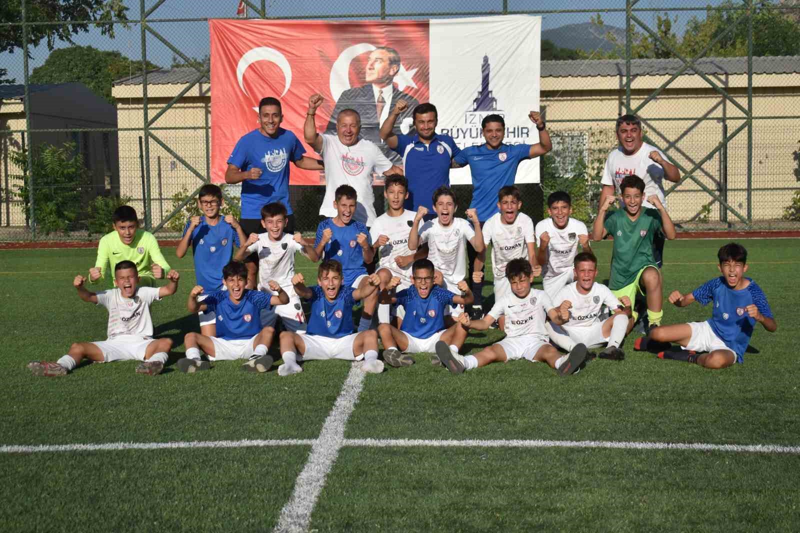Seyit Mehmet Özkan: "Süper Lig, Avrupalıların sonbaharda iyi para kazandığı bir lig"
