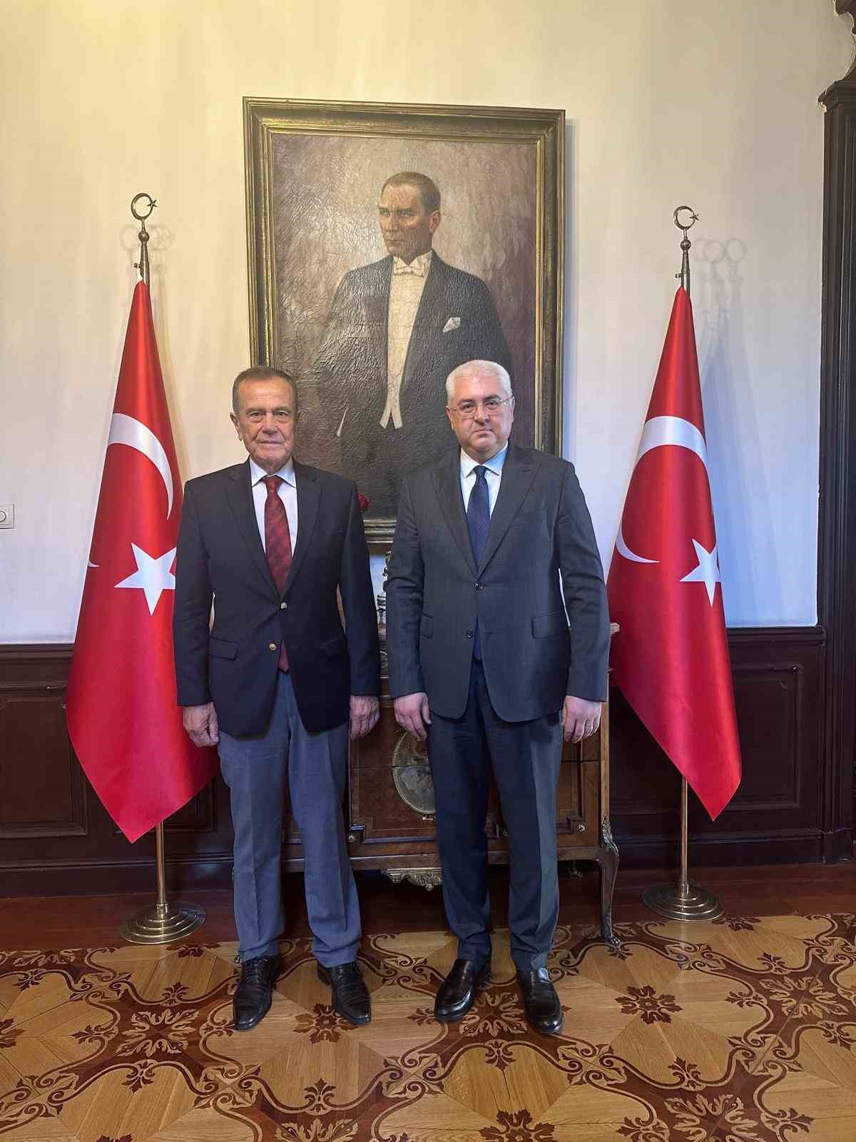 Turhan Gençoğlu’ndan Bulgaristan çıkarması
