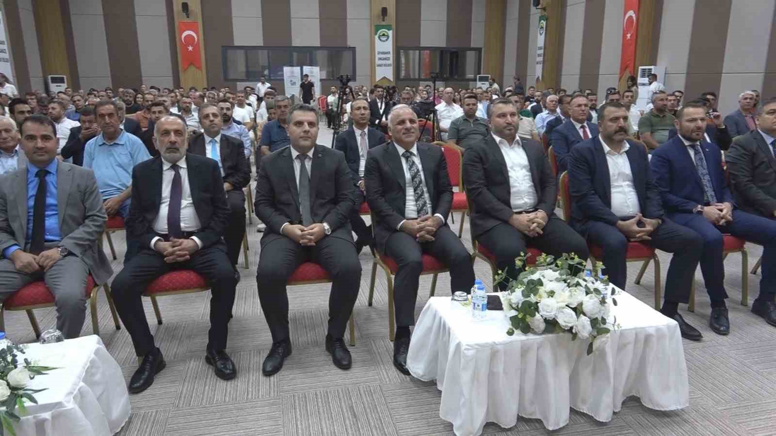 Diyarbakır’da "SANTEK Zirvesi Sanayici İstişare Toplantısı" düzenlendi
