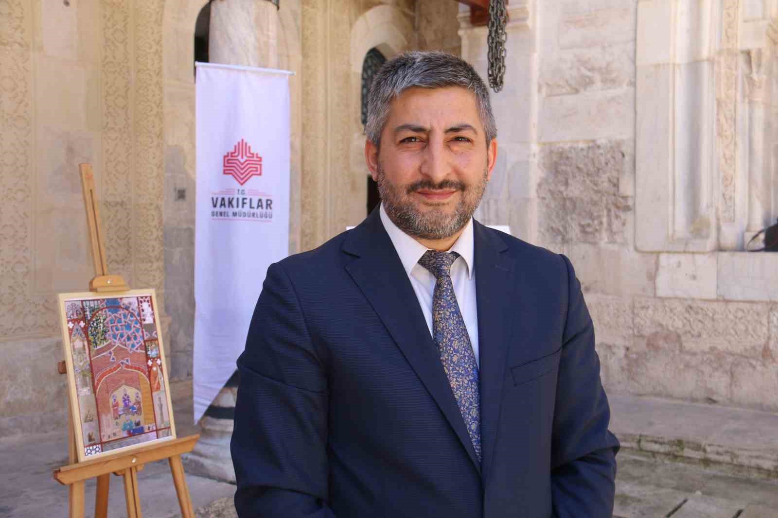 ‘Selçuklu Mimarisi Nasıl Okunur’ sergisi Selçuklu mirası Gök Medrese’de açıldı
