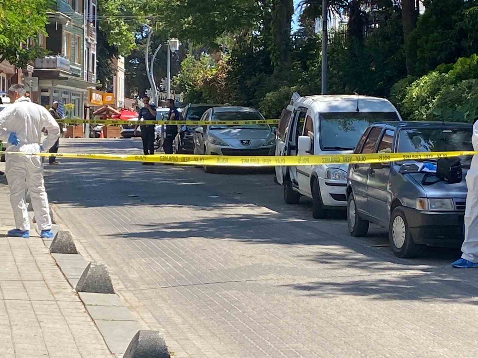 Şile’de park halindeki araçta ceset bulundu

