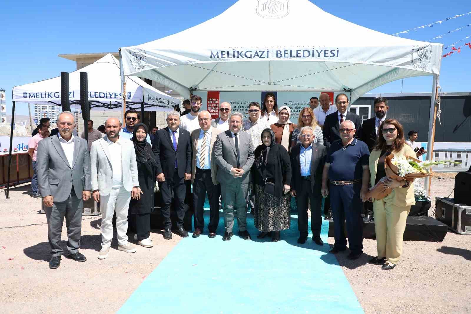 Asım - T&uuml;rkan Balcı ASM ve 112 Acil İstasyonu&rsquo;nun temeli atıldı
