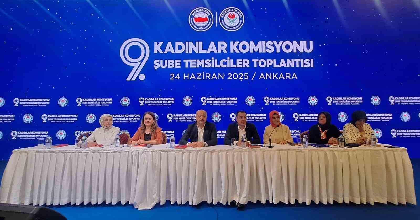 Eğitim-Bir-Sen Kadın Komisyonu "Aile Dostu Politikalar" gündemiyle toplandı
