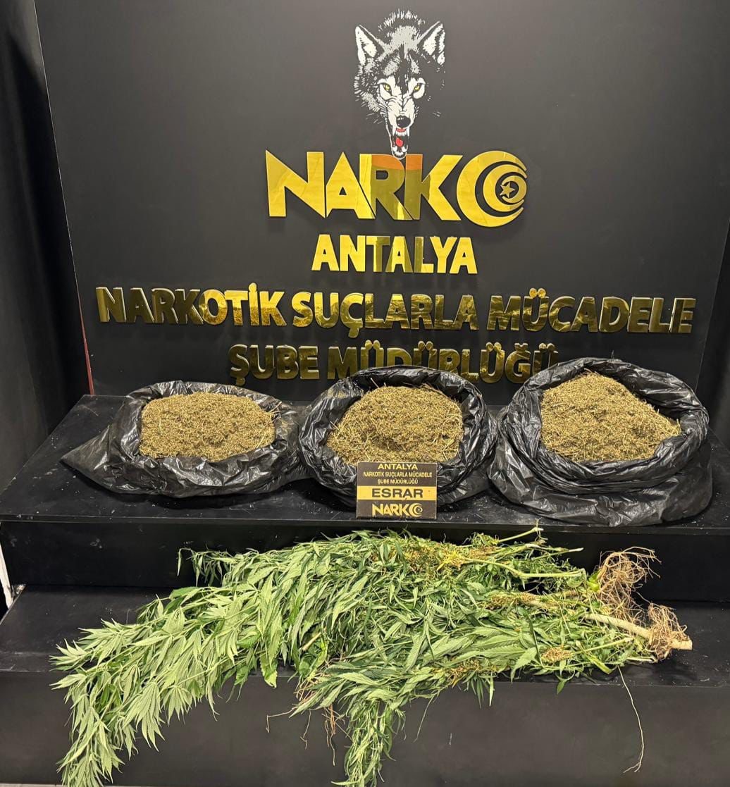 Antalya&rsquo;da 1 haftada 141 ş&uuml;pheli yakalandı: 18 tutuklama
