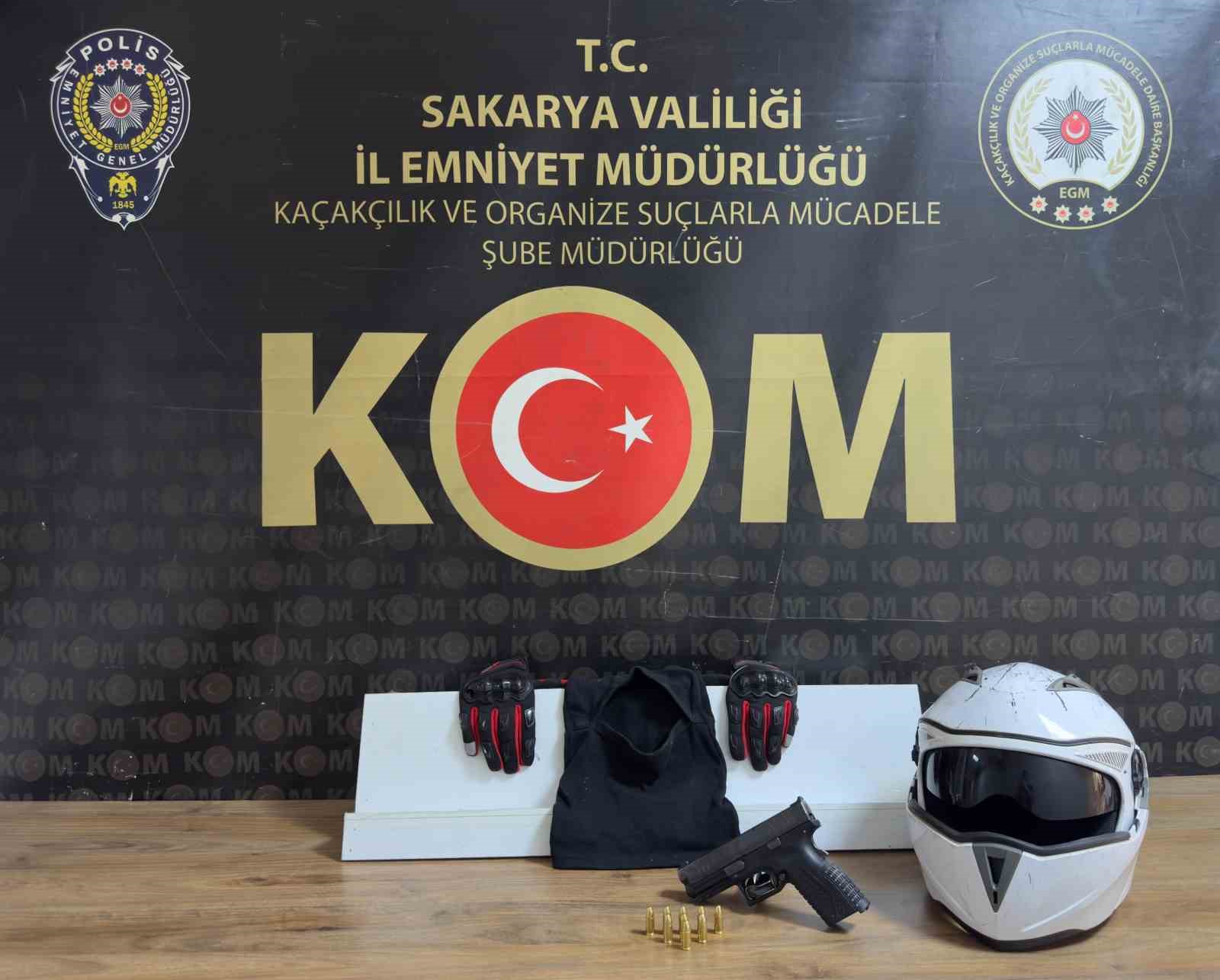 Tekel bayiine silahlı saldırının şüphelileri yakalandı: İstanbul’daki bir olayla da bağlantılı çıktılar