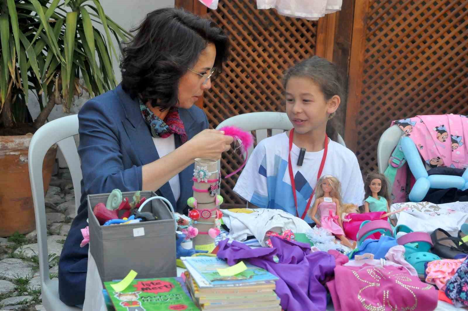 Menteşe’de "Hazine Pazarı" renkli görüntülere sahne oldu