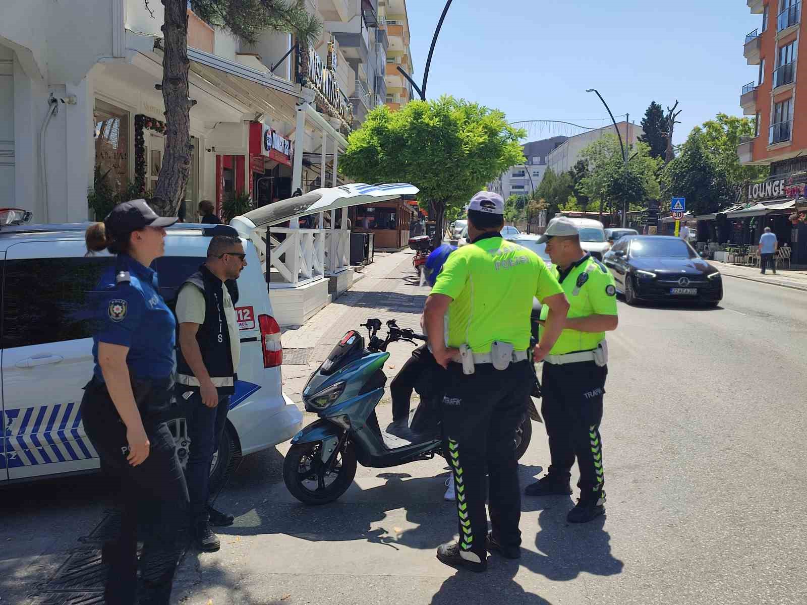 Keşan&rsquo;da polisim yaptığı motosiklet denetiminde 134 bin 565 TL cezası kesildi
