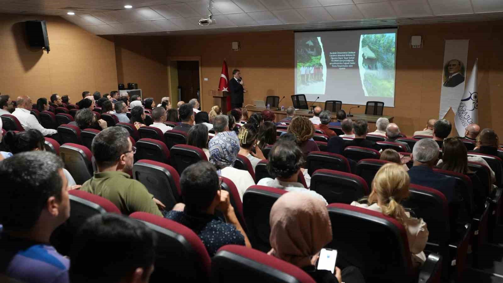 KB&Uuml;&rsquo;de fak&uuml;ltelerin gelişim s&uuml;re&ccedil;leri değerlendirildi

