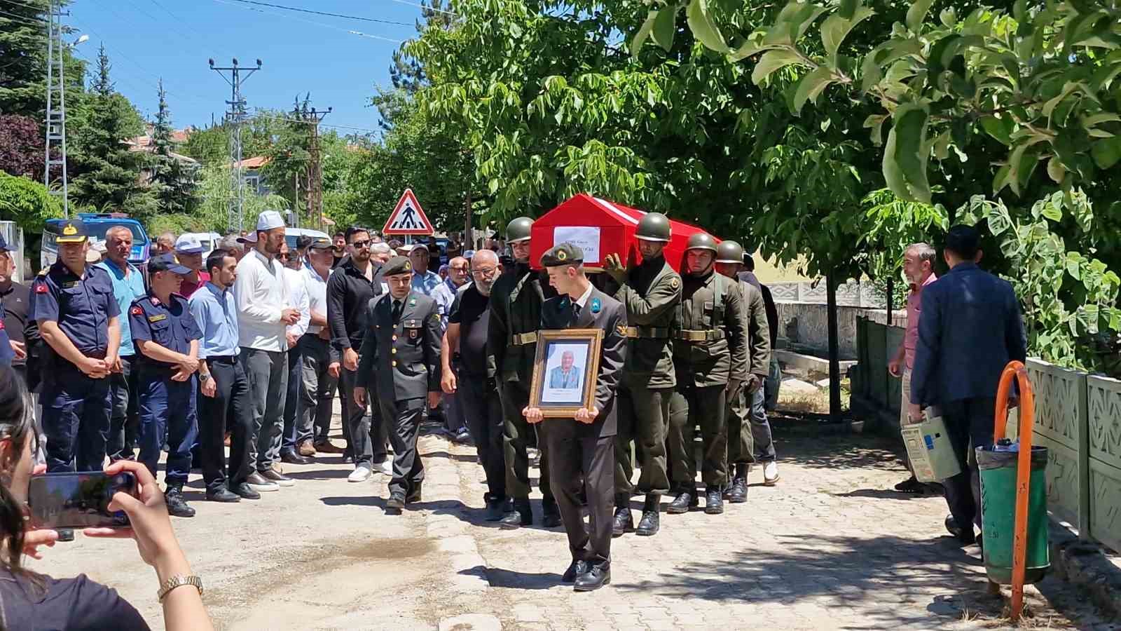 Kore Gazisi son yolculuğuna uğurlandı