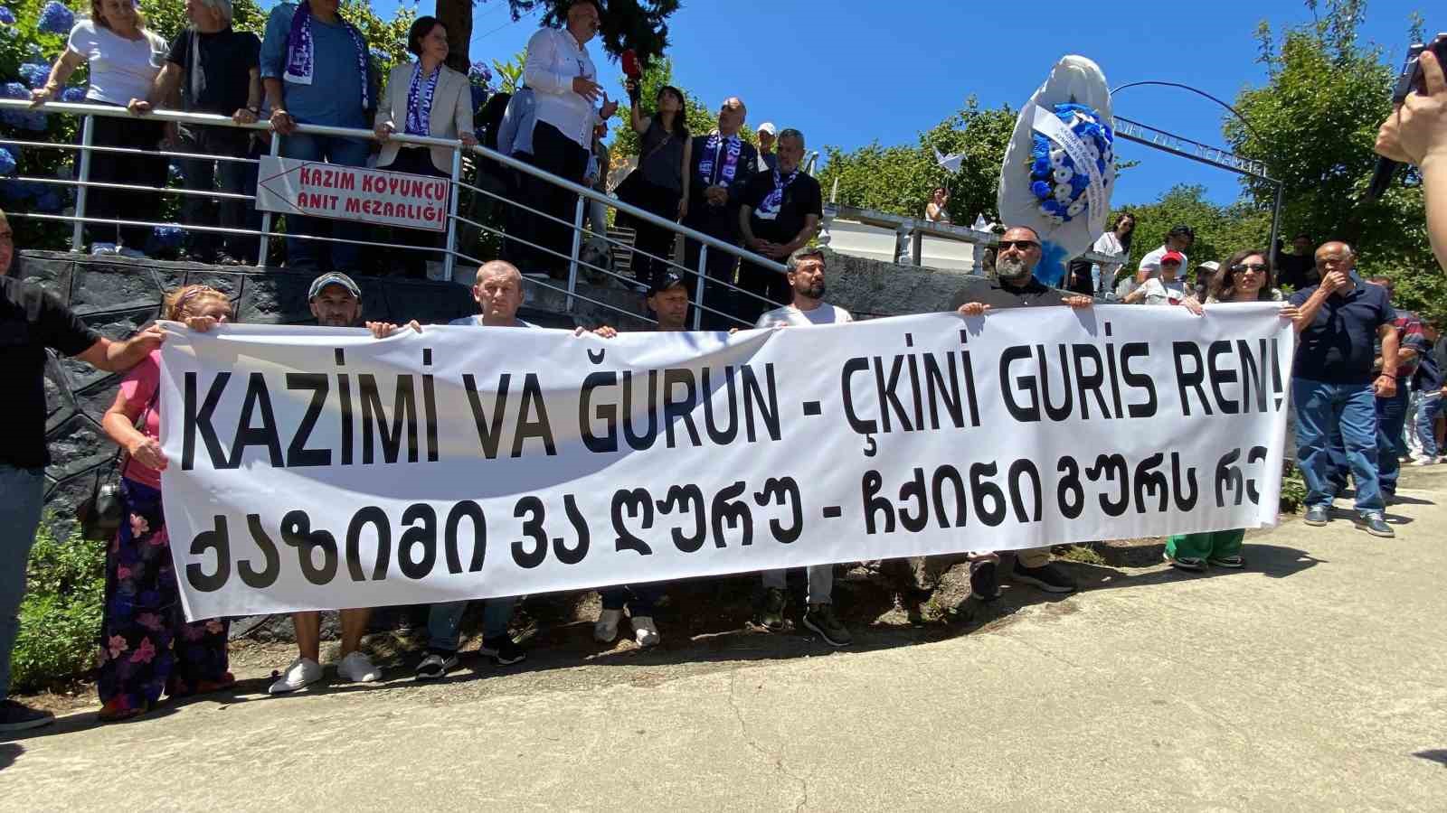 Kazım Koyuncu, vefatının 20. yılında mezarı başında anıldı